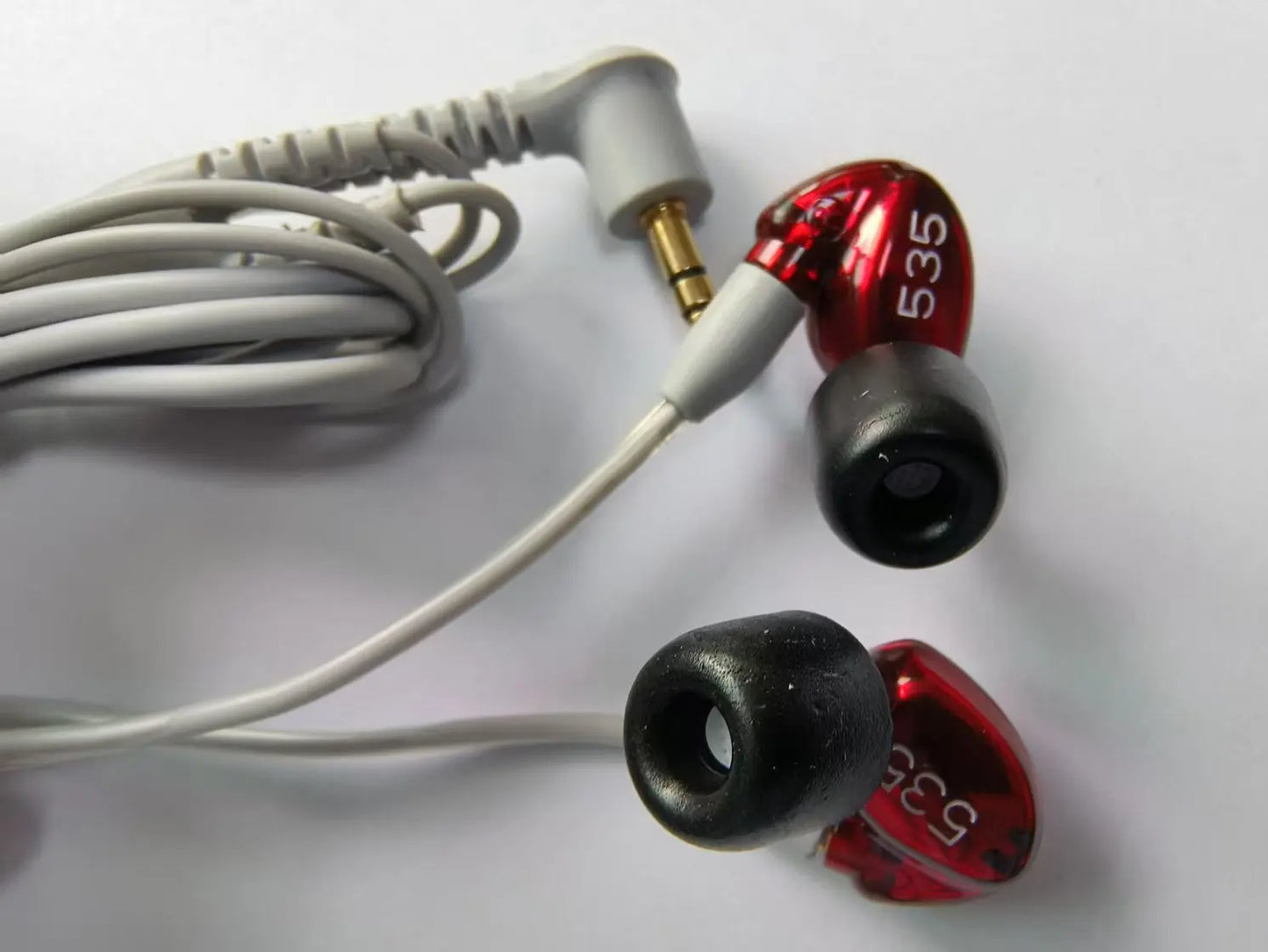 Headsets Brand SE535 Detachable earphone Hi-fi stereo Headset SE 535 In ear Earphones Separate Cable with Box VS SE215