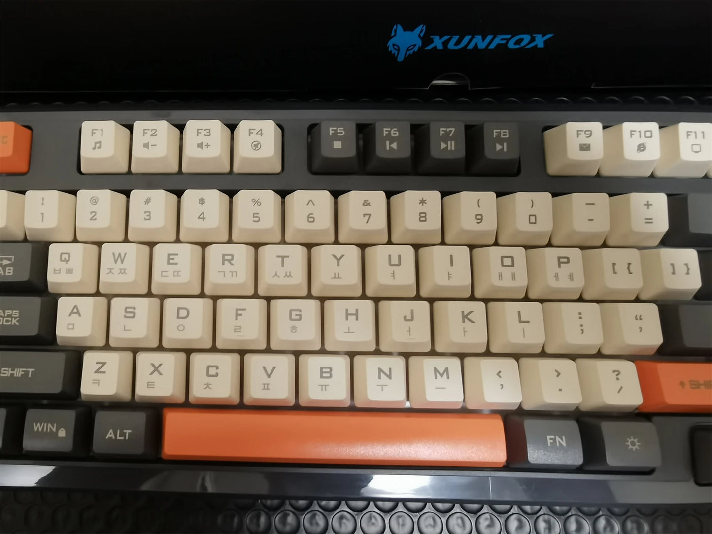 Keyboard 94 Keys 90% Layout Spanish Russian Korean Arabic Keyboard USB Wired RGB Light Volume Knob Ergonomics Gaming Office K82