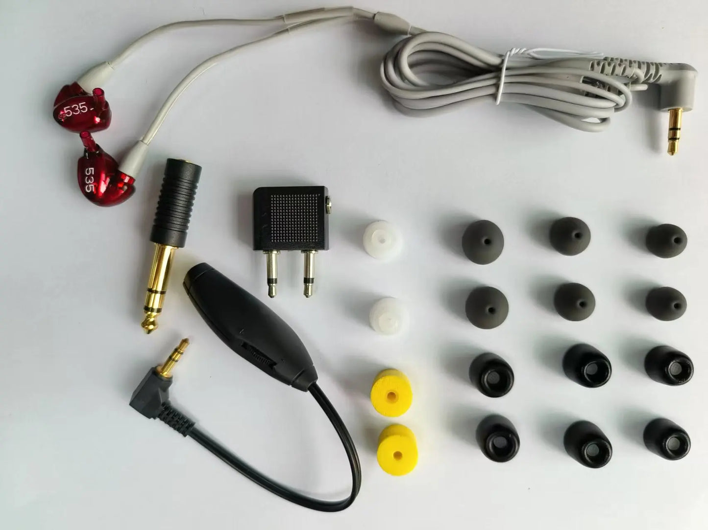 Headsets Brand SE535 Detachable earphone Hi-fi stereo Headset SE 535 In ear Earphones Separate Cable with Box VS SE215